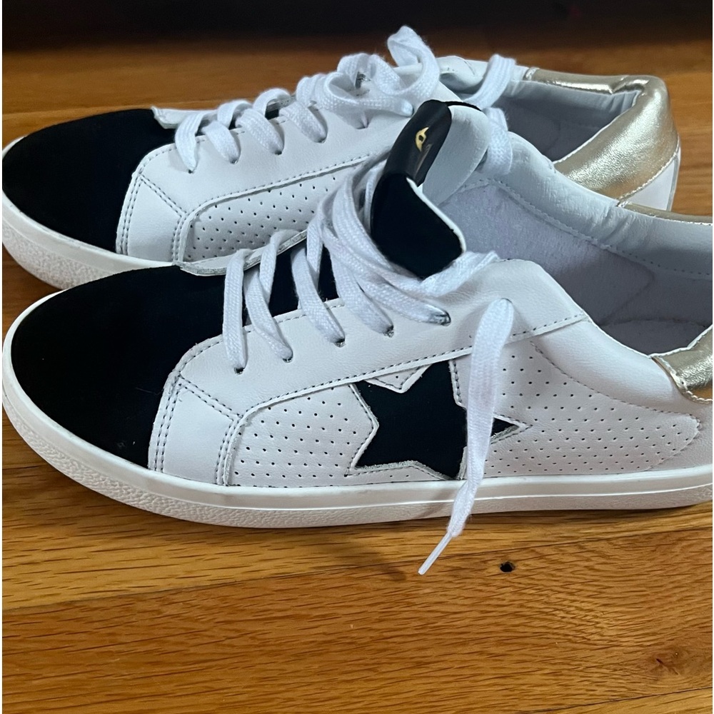 Steve Madden Starling Sneakers